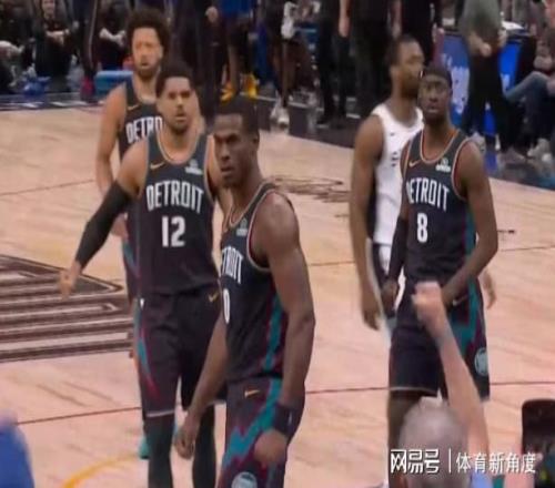 葡萄牙横扫,波黑,費梅开二度,开云·体育APP下载,开门见喜,Kaiyun,Sports,官方网站